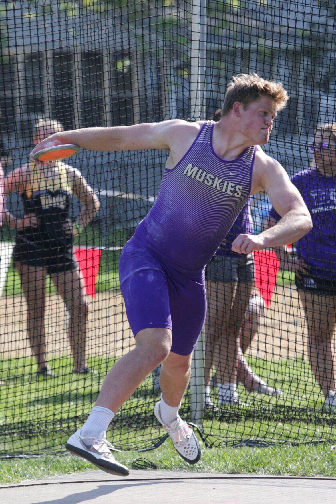 051222-qc-spt-district track-123.jpg